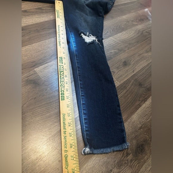 Amaryllis High Rise Dark Blue Jeans button fly distressed basic neutral denim - Picture 8 of 12